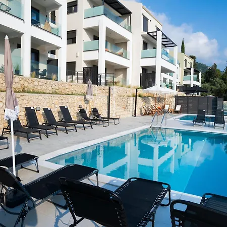 Endless Blue Maisonette * Nikiana