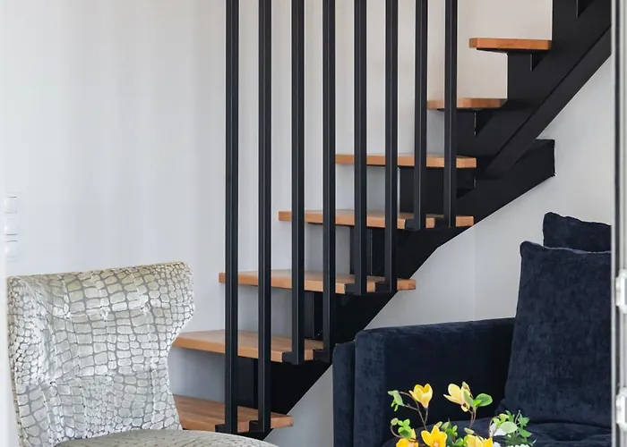 Endless Blue Maisonette Apartment *